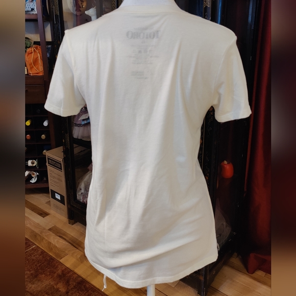 HER Universe My Neighbor Totoro T-Shirt - Picture 2 of 4